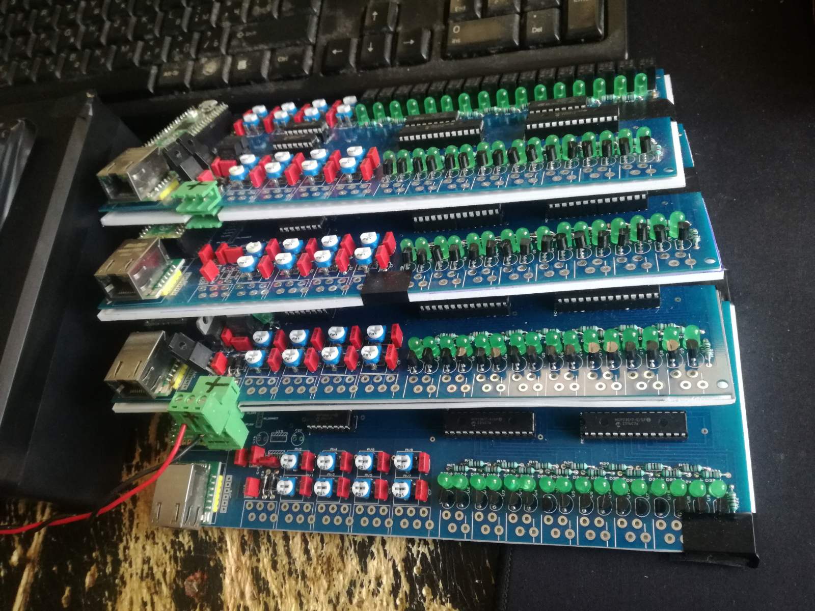 ITALIA_BOX_PLC119.jpg